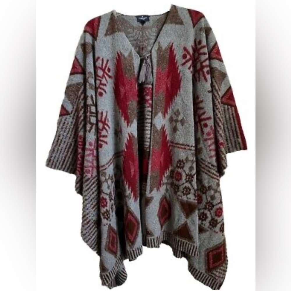 American Eagle Outfitters Geometric Poncho in Brown and Gray